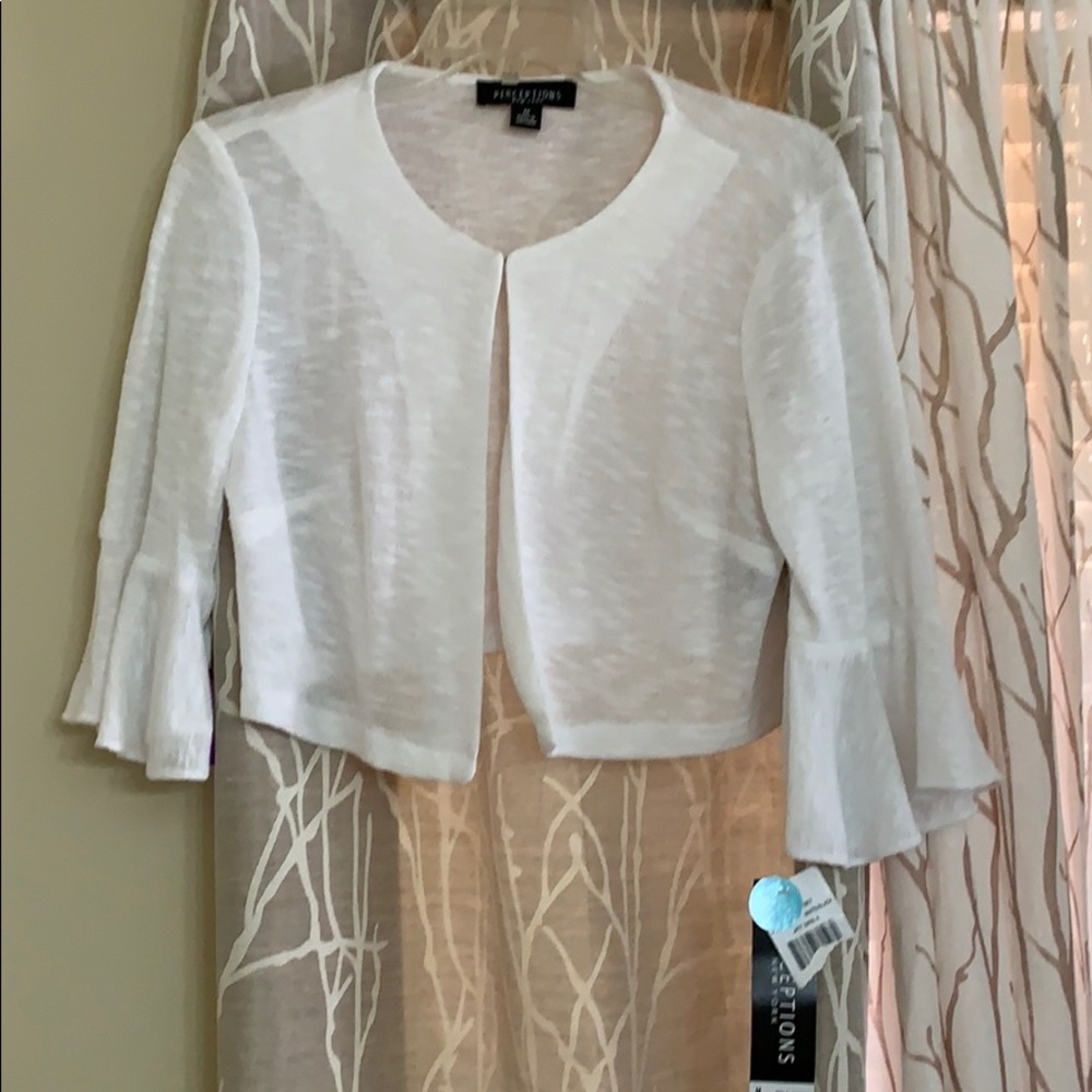 Medium cardigan flare half sleeves white